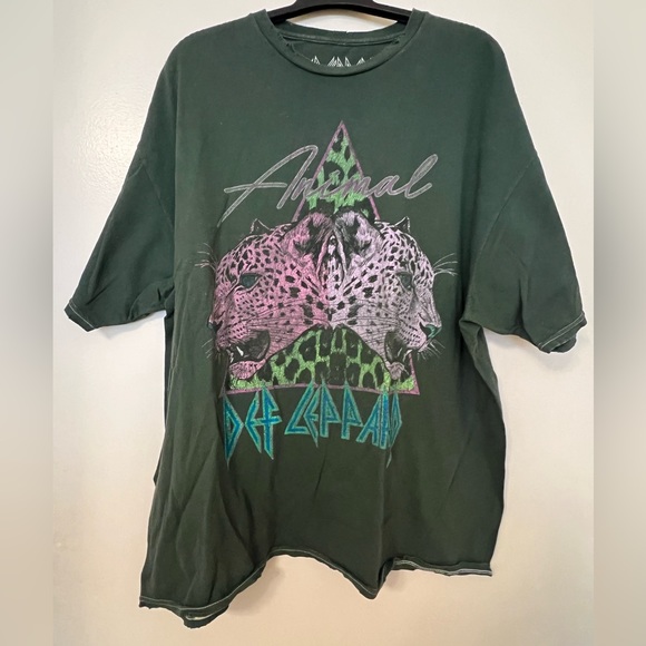 Urban Outfitters Def Leppard Double Animal T-Shirt Dress SOLD OUT - Picture 1 of 6